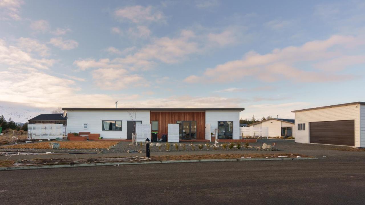Entire Unit - 18 Rodman - Newly Furnished Leilighet Lake Tekapo Eksteriør bilde